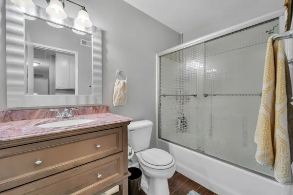 $2,995 | 2815 Minford Street, Lancaster, CA 93536