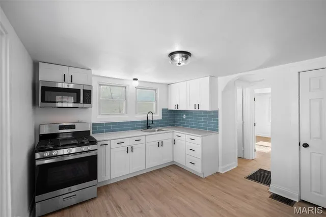 $299,900 | 7721 West Ranken Avenue, Richmond Heights, MO 63117