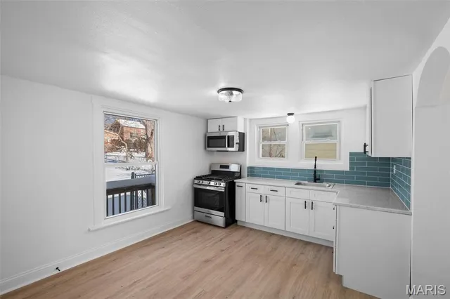 $299,900 | 7721 West Ranken Avenue, Richmond Heights, MO 63117