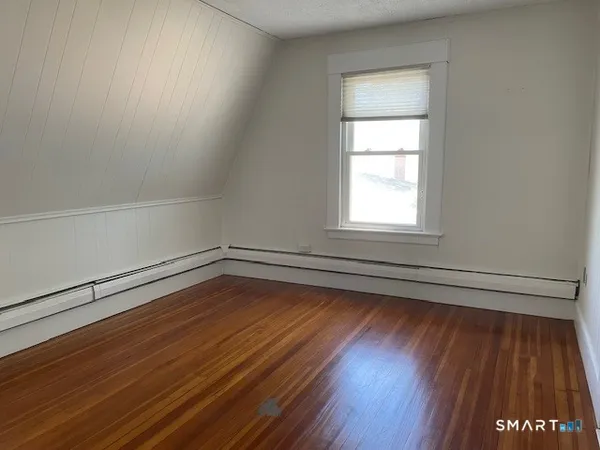 $4,700 | 225 Clark Avenue, Branford, CT 06405