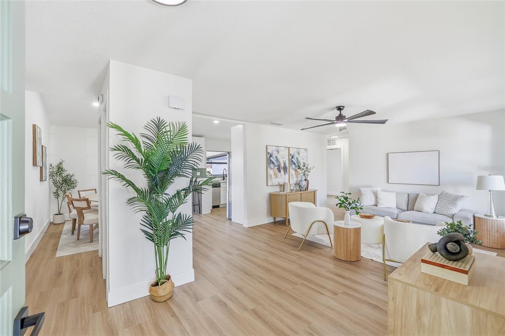 3723 Coppertree Circle Brandon, FL 33511 - Photo 2 of 36