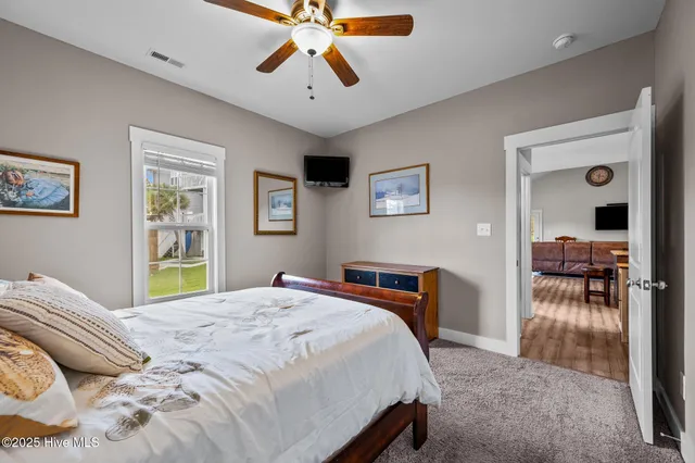 $685,000 | 442 Crow's Nest Lane, Sneads Ferry, NC 28460