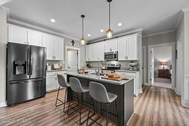 $685,000 | 442 Crow's Nest Lane, Sneads Ferry, NC 28460