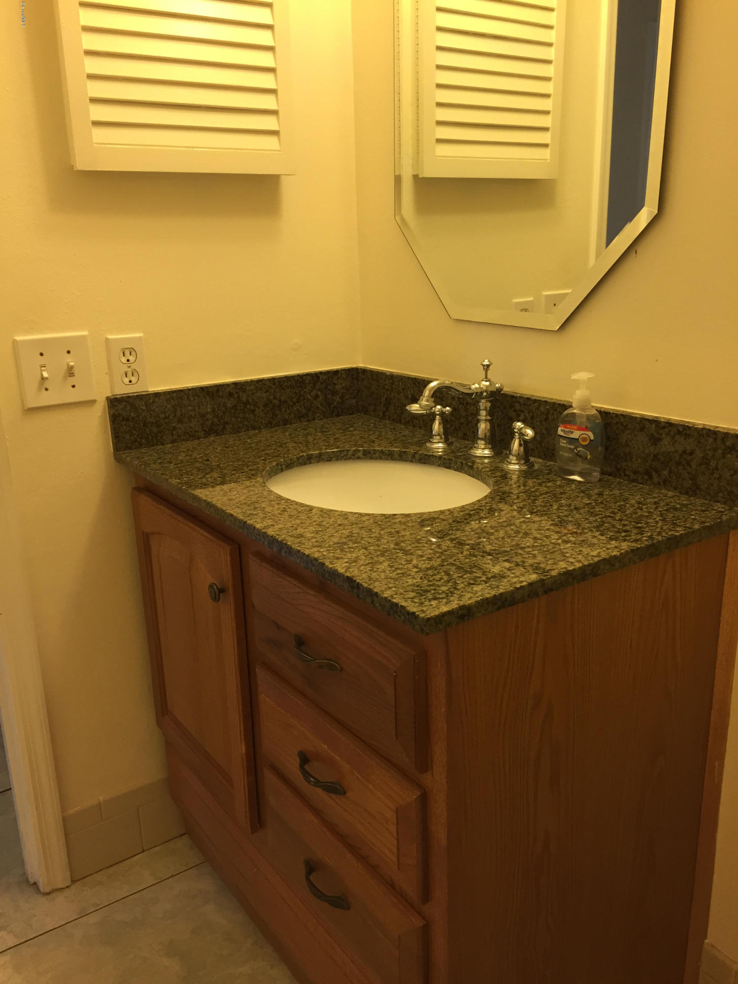 895 Knecht Road Northeast Palm Bay, FL 32905 - Photo 22 of 31 Open Bathroom 2
