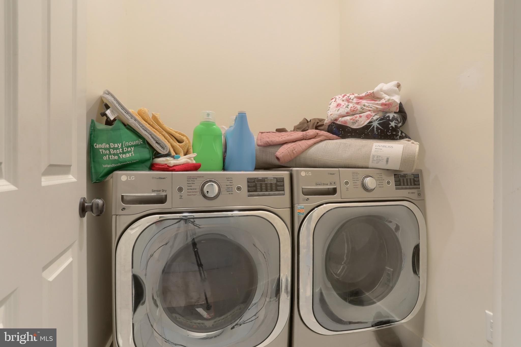 140 South 8th Street Lebanon, PA 17042 - Photo 17 of 34 a utility room with dryer and washer