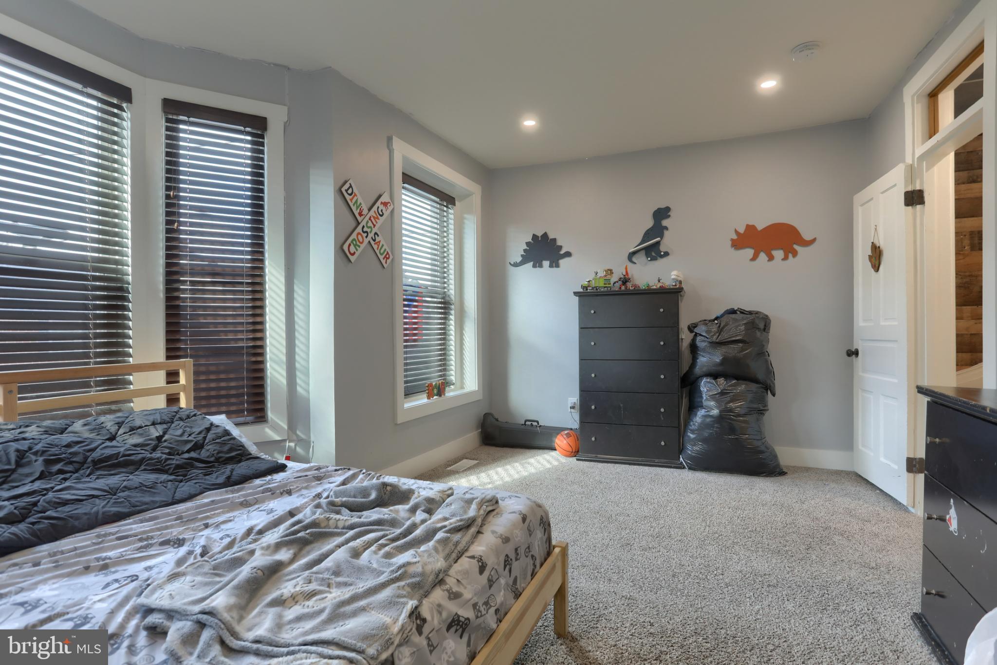 140 South 8th Street Lebanon, PA 17042 - Photo 24 of 34 a bedroom with a bed and a window