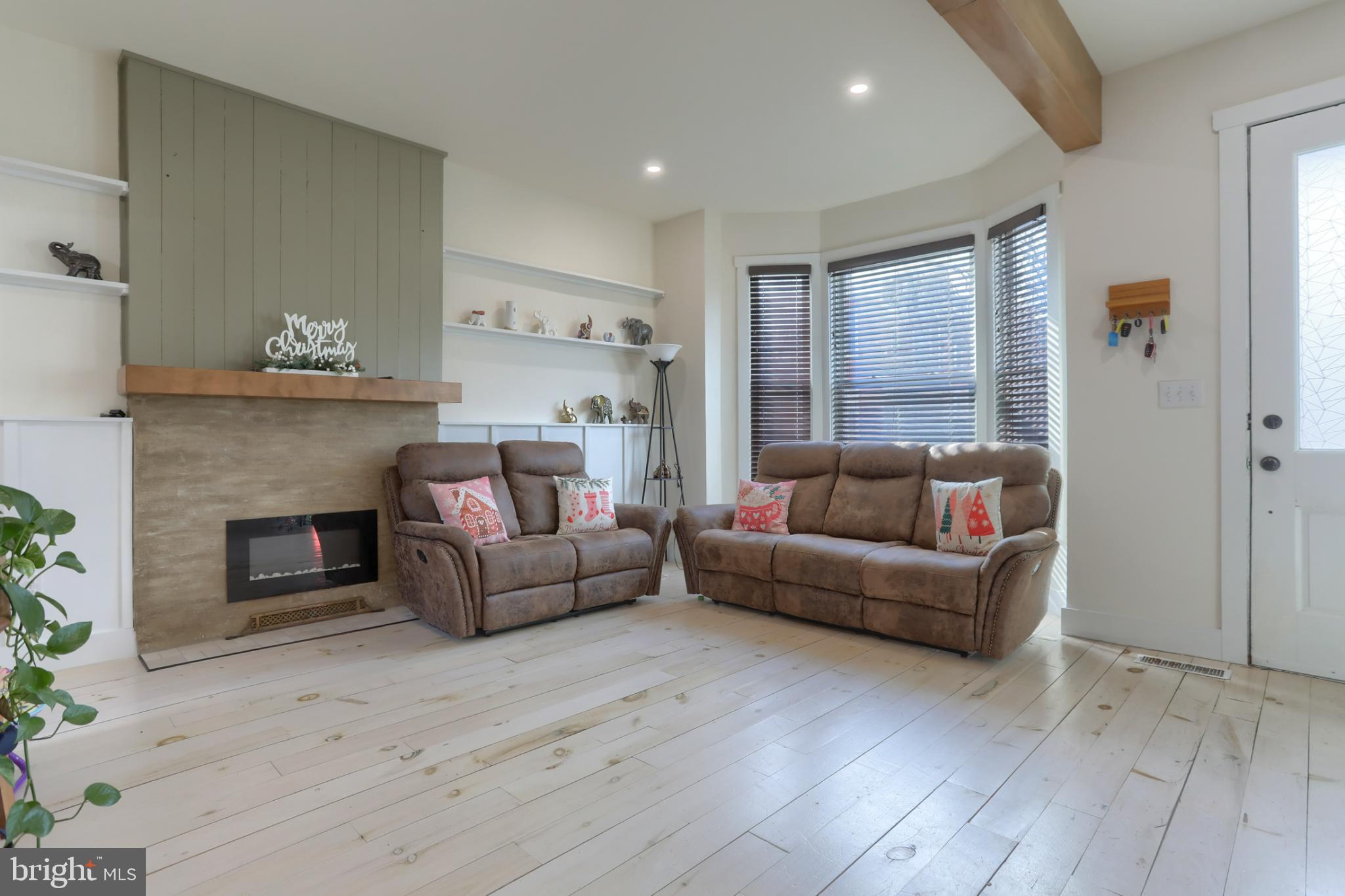 140 South 8th Street Lebanon, PA 17042 - Photo 5 of 34 a living room with furniture and a fireplace