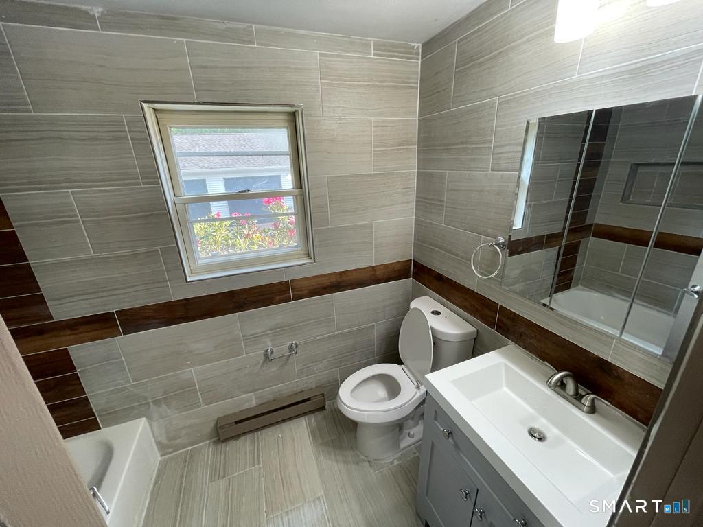 23 Pine Crest Ridge Woodstock, CT 06281 - Photo 8 of 25