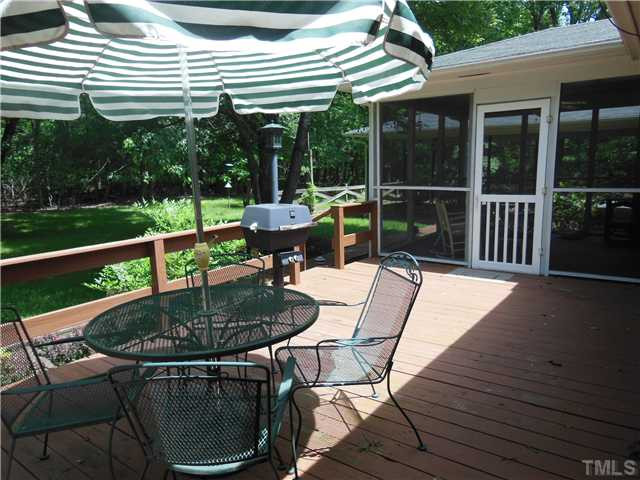 1115 Briardale Road Durham, NC 27712 - Photo 24 of 25 a view of a chair and tables in the balcony