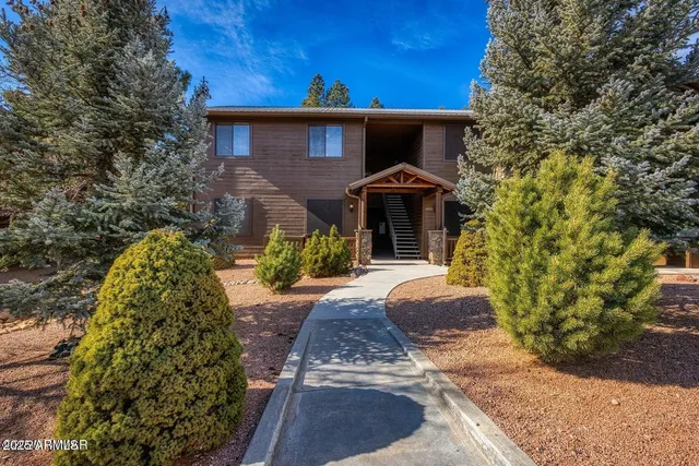 $269,900 | 4520 West Tatanka Loop, Unit A5, Show Low, AZ 85901