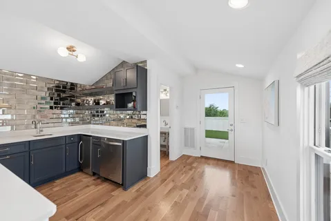 $1,120,000 | 809 45th Avenue North, Nashville, TN 37209