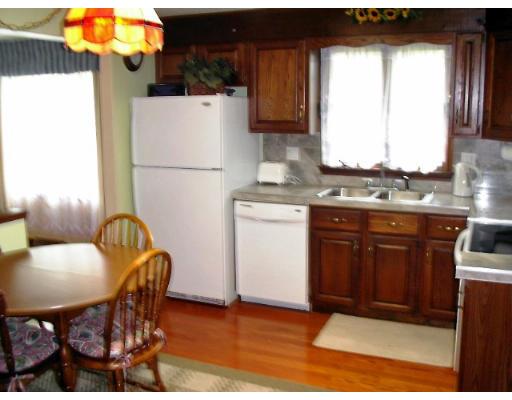 180 Basil Road Chicopee, MA 01020 - Photo 3 of 11 Gallery Image 3