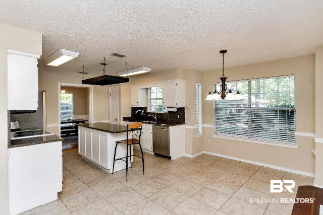 9965 Keystone Court Mobile, AL 36608 - Photo 8 of 24