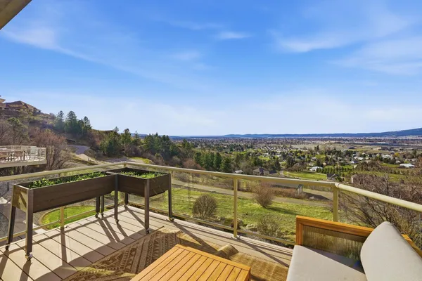 $2,390,000 | 20915 East Jesse Lane, Liberty Lake, WA 99016