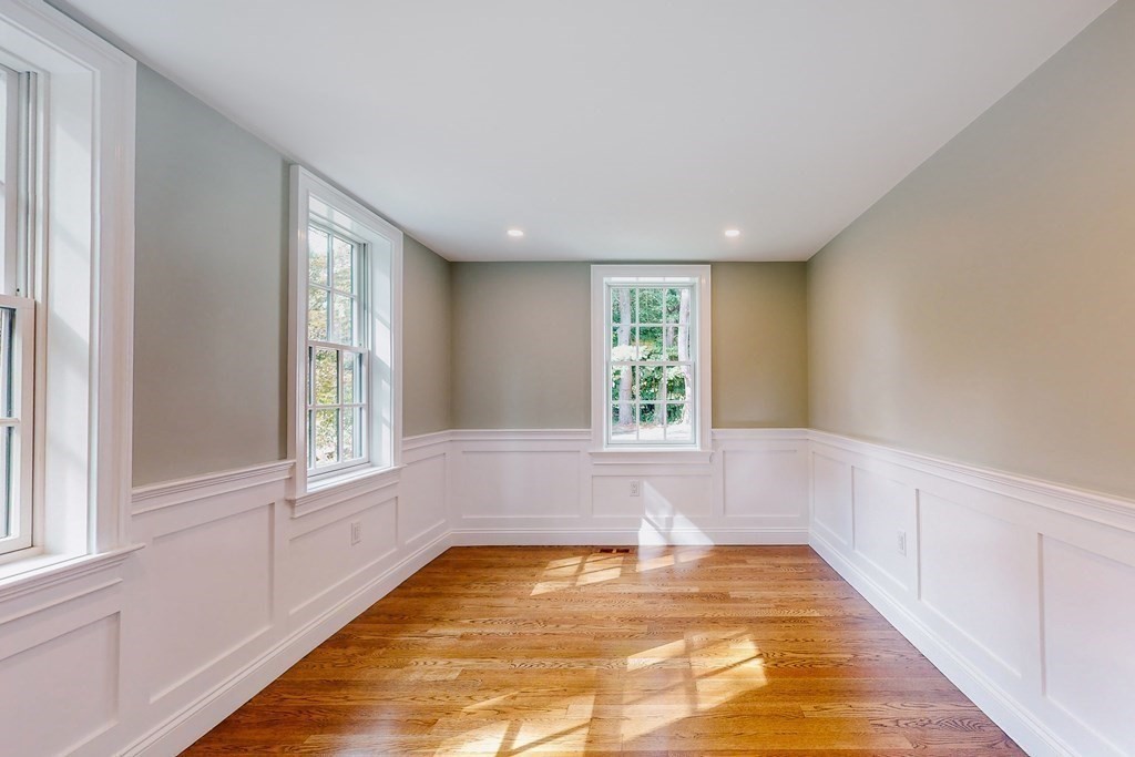 614 Barretts Mill Road Concord, MA 01742 - Photo 7 of 21