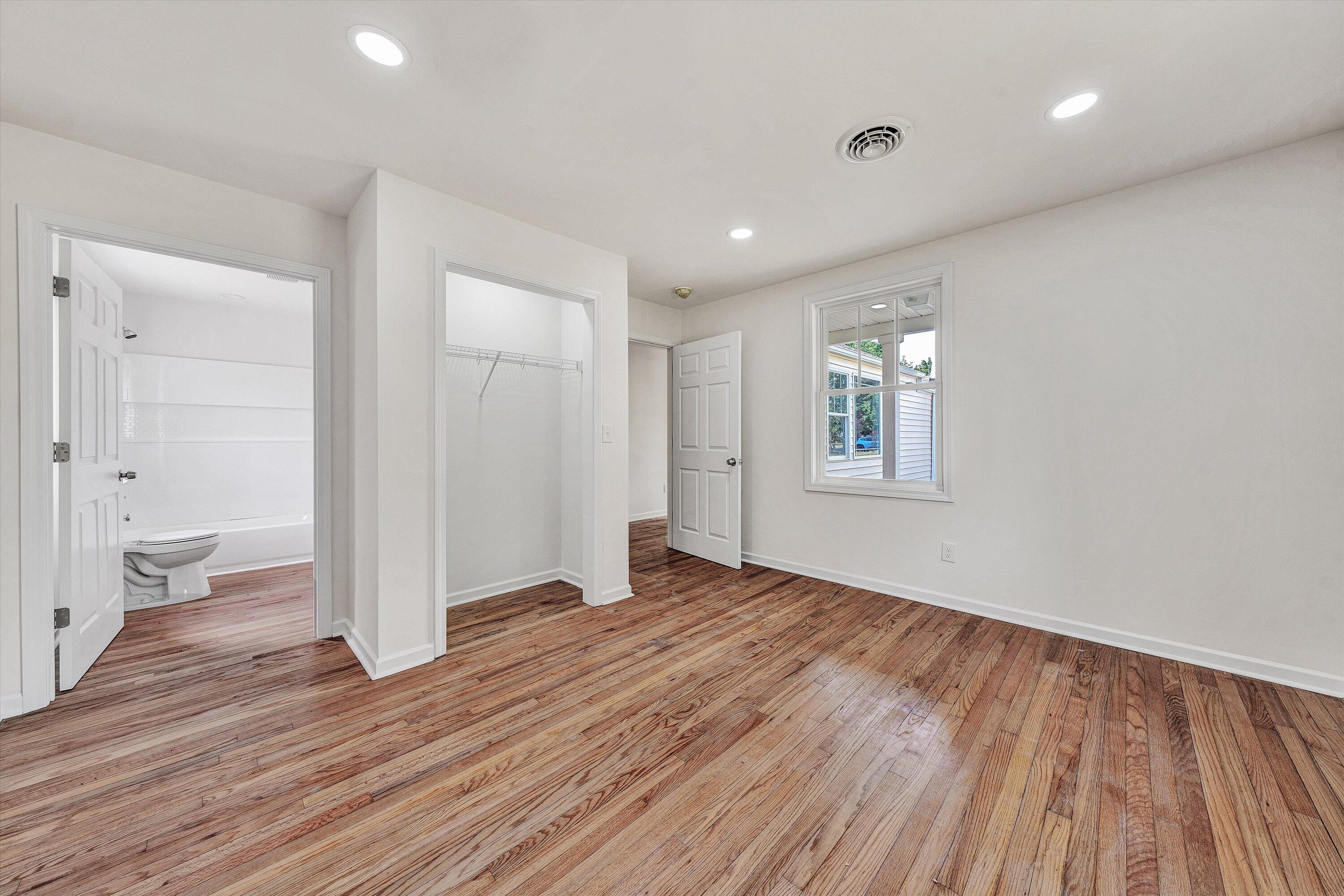 1127 Highland Road Salem, VA 24153 - Photo 11 of 23 Primary Suite