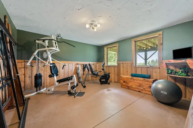 $895,000 | 59 Skyland Drive, Dallas Plt, ME 04970