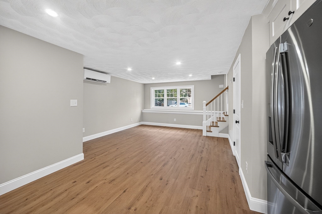 13 Radcliffe Road, Unit B Billerica, MA 01821 - Photo 7 of 19
