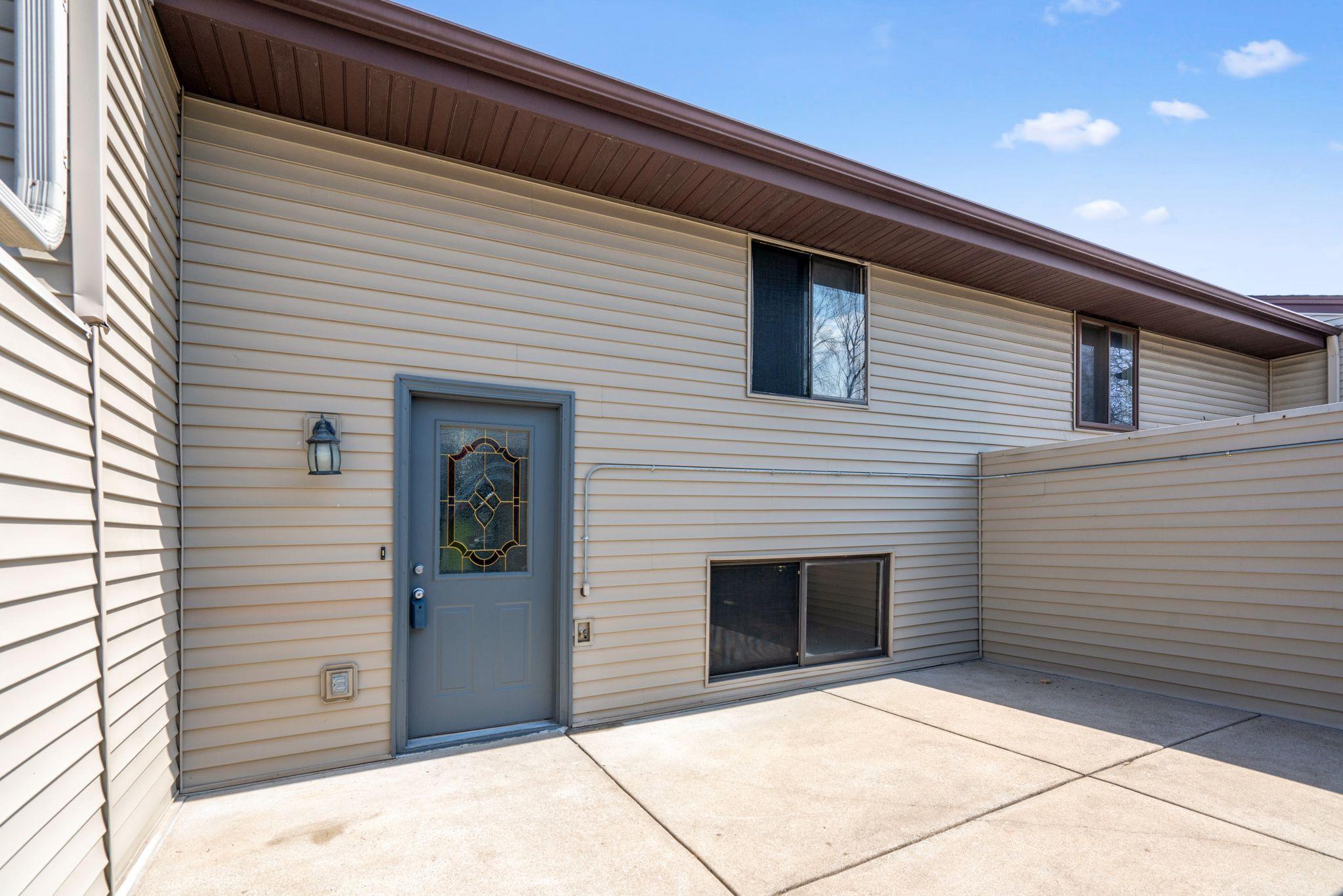 7502 Germane Trail Apple Valley, MN 55124 - Photo 20 of 27