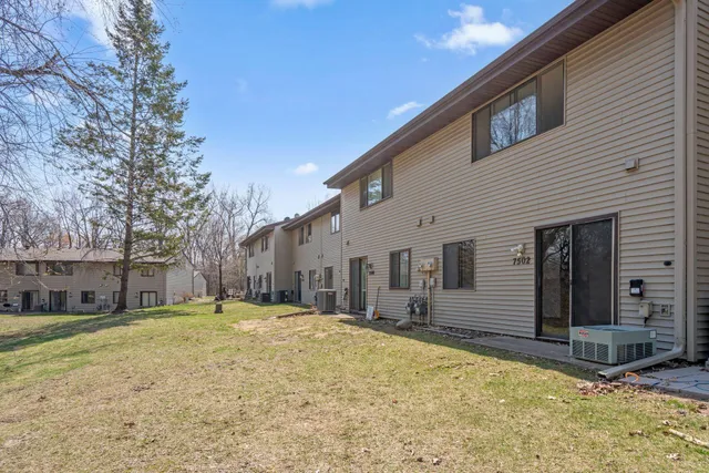 $209,900 | 7502 Germane Trail, Apple Valley, MN 55124