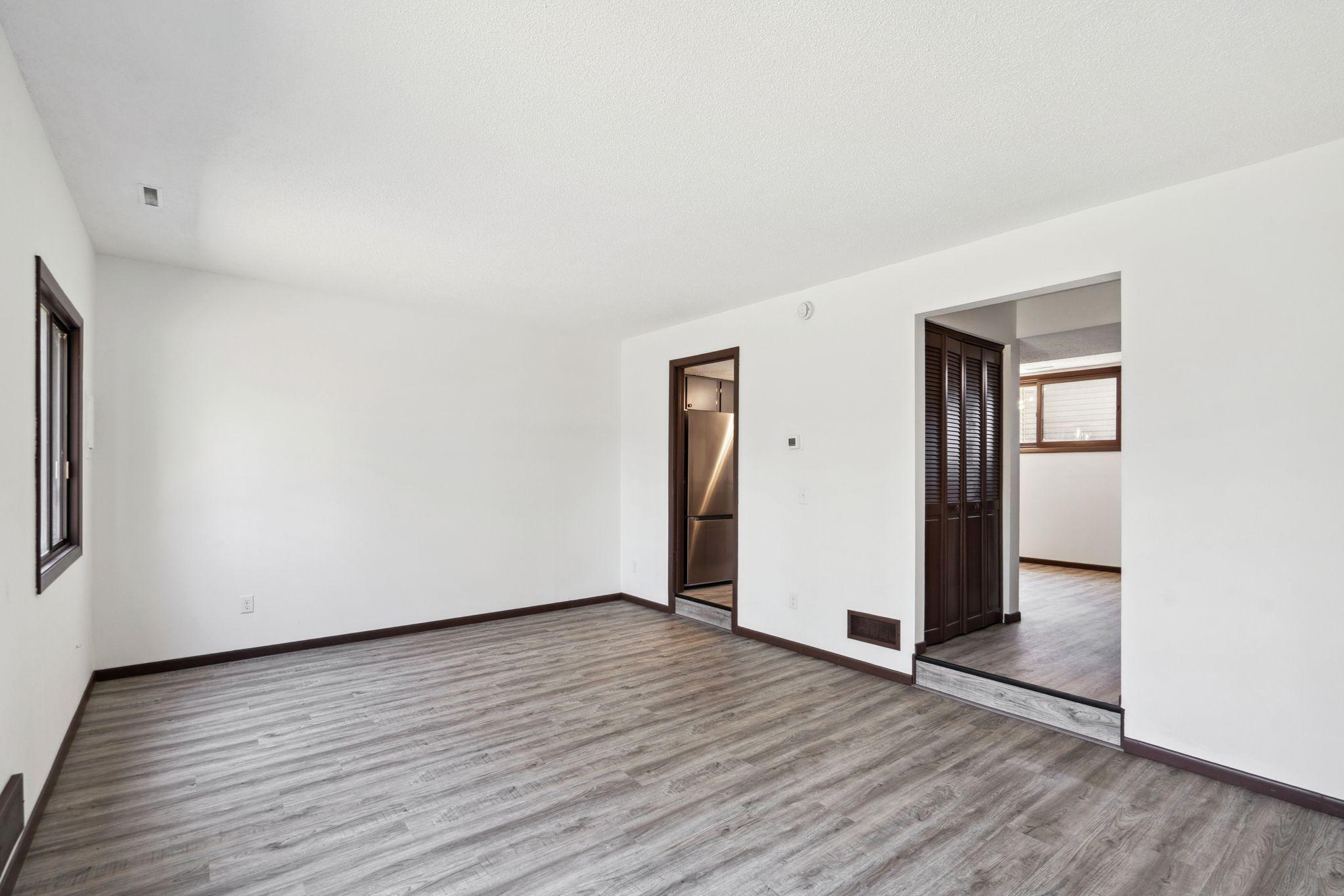 7502 Germane Trail Apple Valley, MN 55124 - Photo 6 of 27