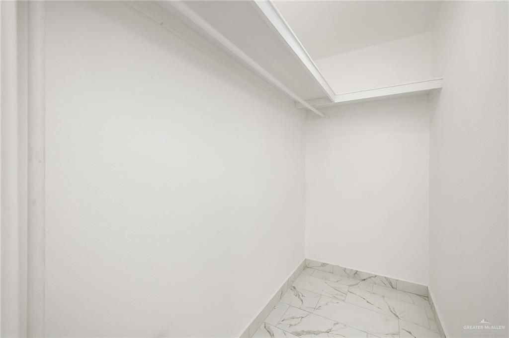 8302 West Mile 5 Road Mission, TX 78574 - Photo 12 of 19 Gallery Image 12