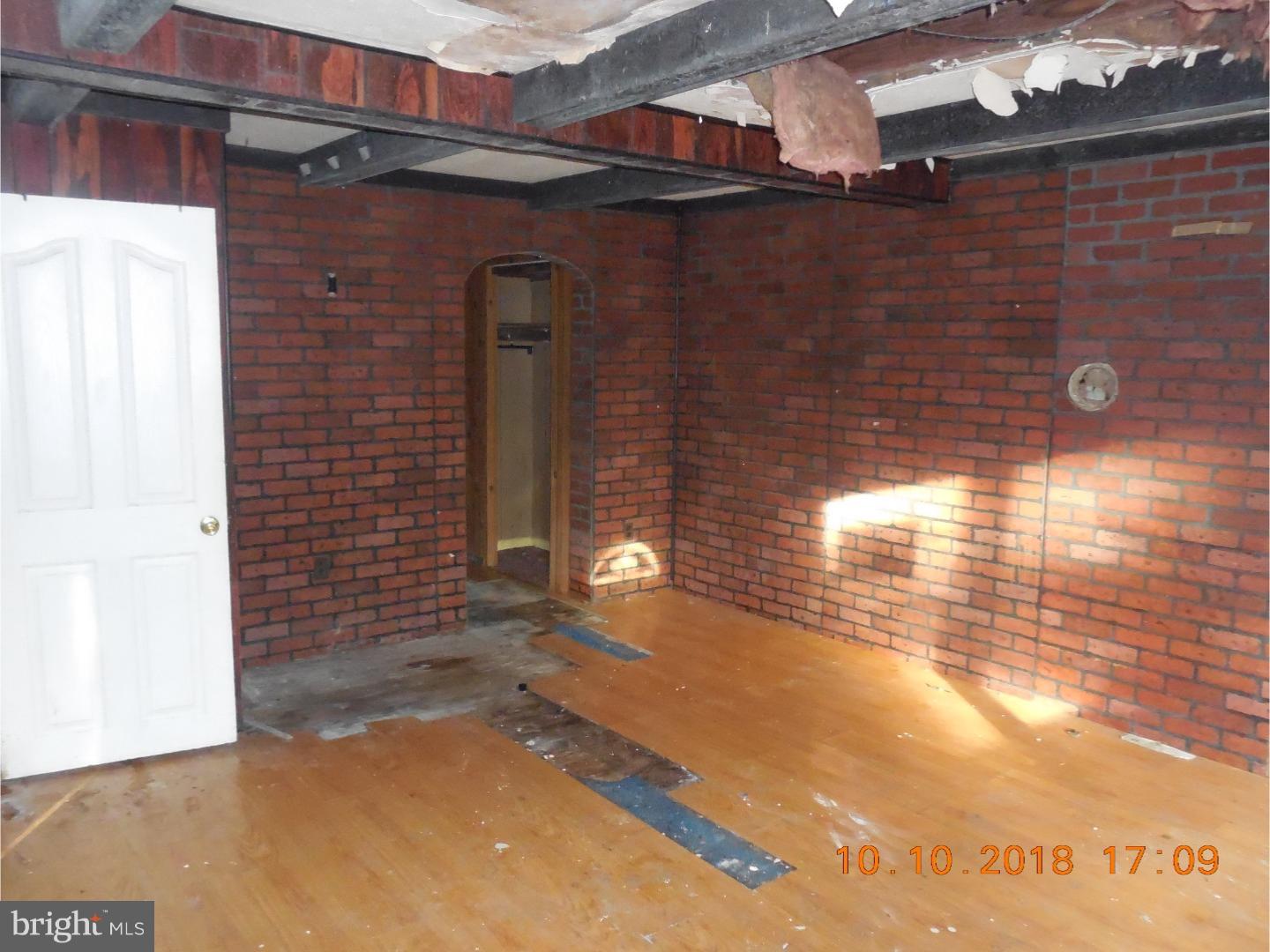 930 Almond Road Pittsgrove, NJ 08318 - Photo 3 of 11