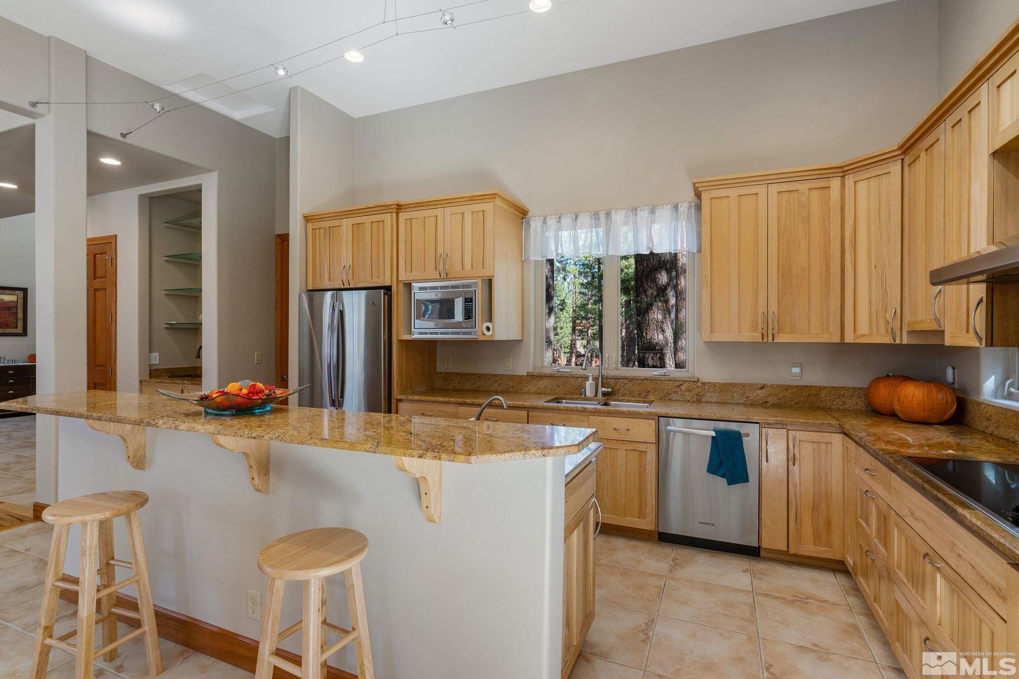 1850 Joy Lake Road Reno, NV 89511 - Photo 17 of 37 Photo 17