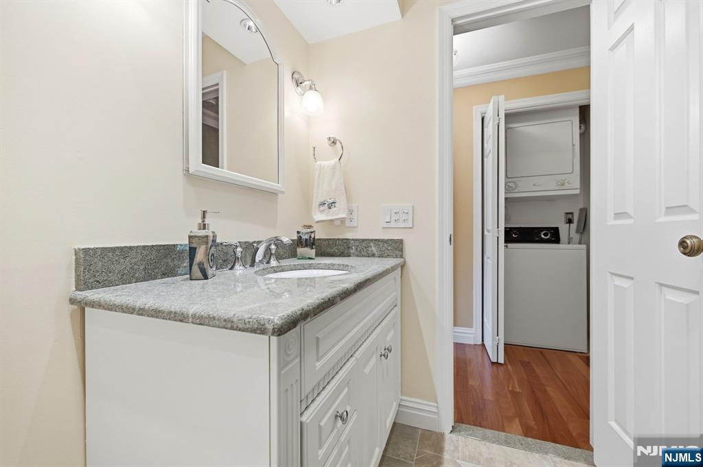137A South Maple Avenue, Unit B Park Ridge, NJ 07656 - Photo 18 of 26