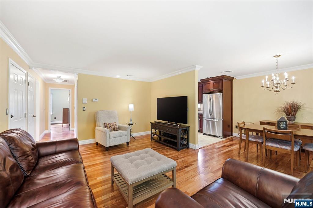 137A South Maple Avenue, Unit B Park Ridge, NJ 07656 - Photo 3 of 26