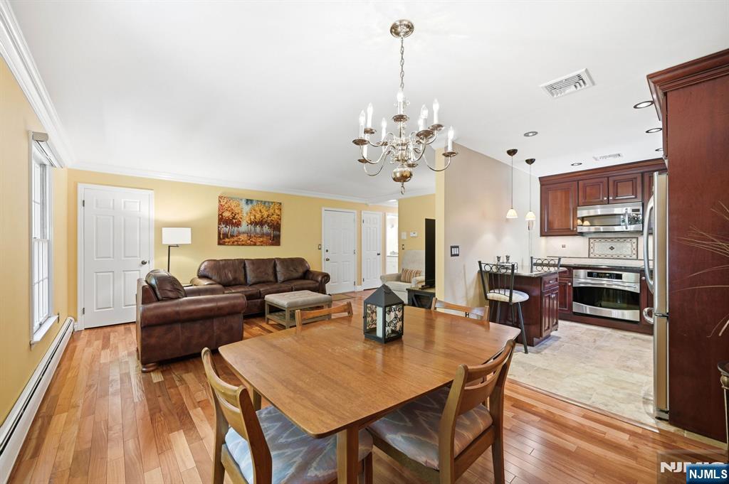 137A South Maple Avenue, Unit B Park Ridge, NJ 07656 - Photo 5 of 26