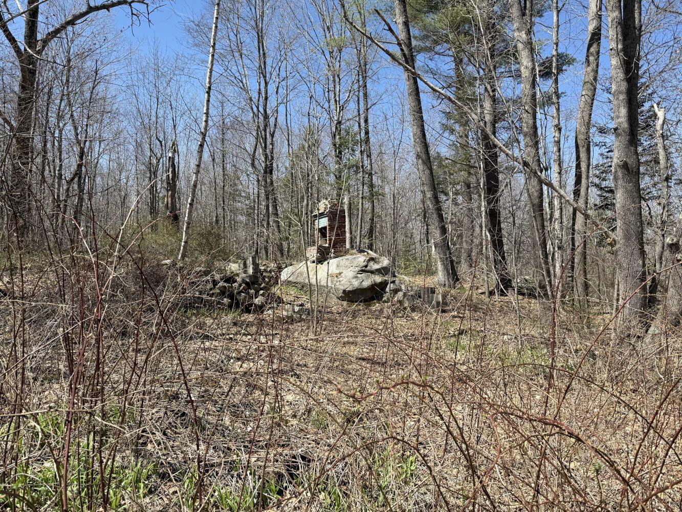 8 Williams Road Vassalboro, ME 04989 - Photo 2 of 9 IMG_9508_result