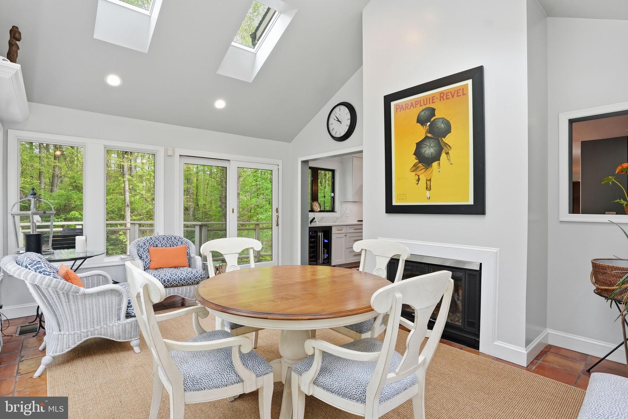1718 Woodlore Road Annapolis, MD 21401 - Photo 16 of 58 Lots of Natural Light