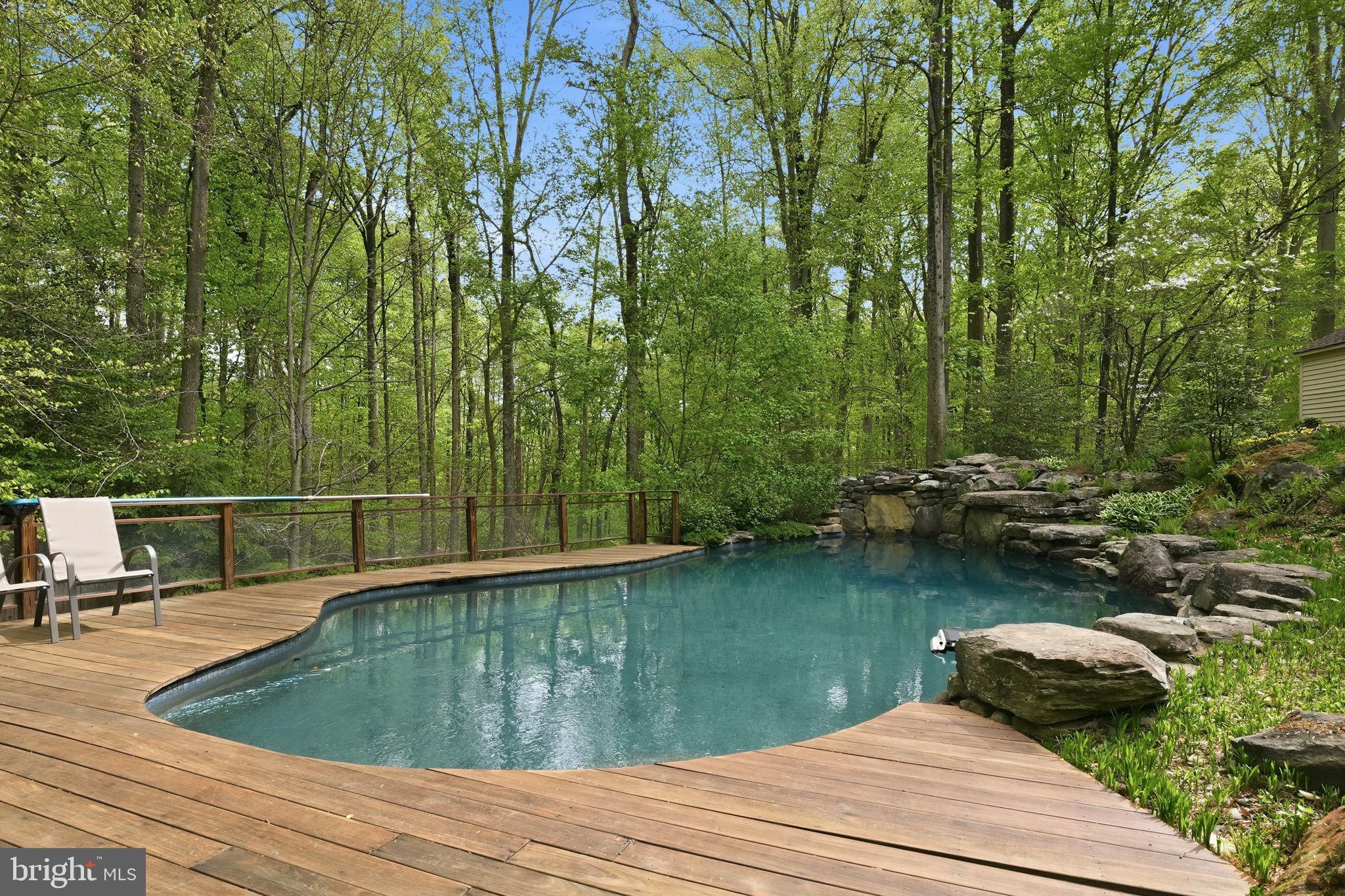 1718 Woodlore Road Annapolis, MD 21401 - Photo 38 of 58