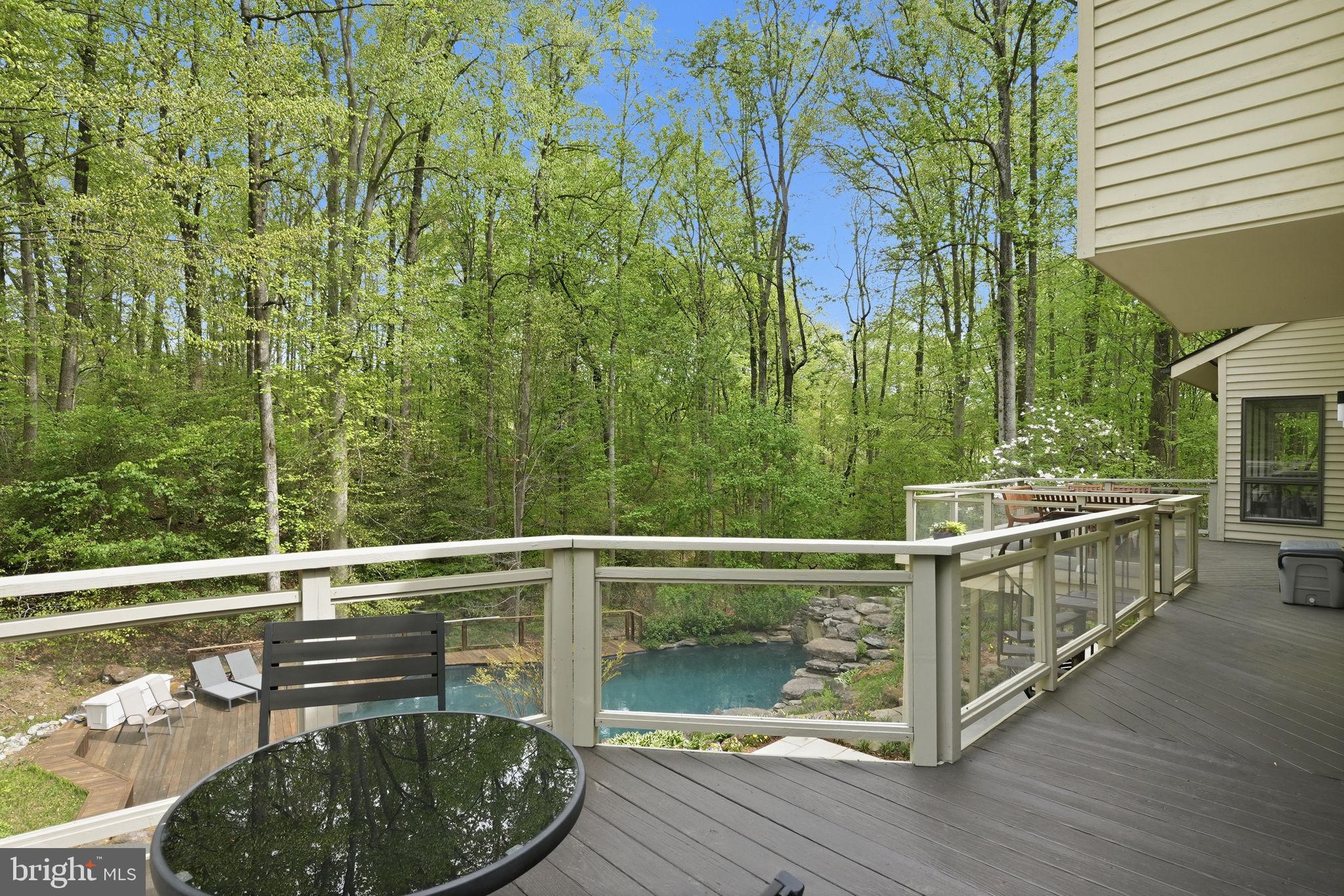 1718 Woodlore Road Annapolis, MD 21401 - Photo 41 of 58 Spacious Deck perfect for entertaining
