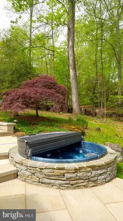 $1,250,000 | 1718 Woodlore Road, Annapolis, MD 21401