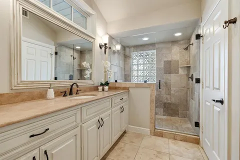 $2,500,000 | 4678 Beverly Drive, Highland Park, TX 75209