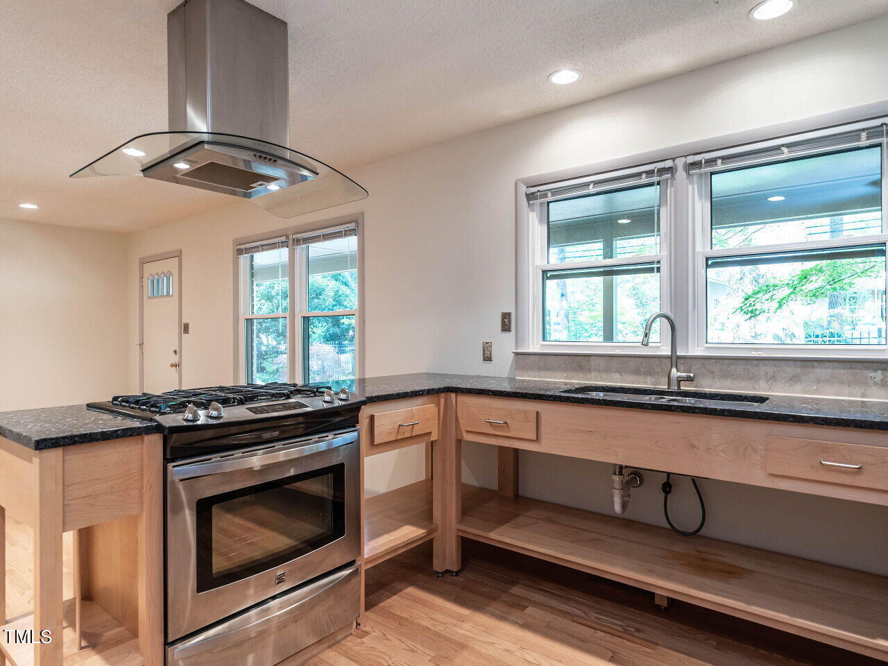 2204 Myron Drive Raleigh, NC 27607 - Photo 8 of 57 008-1280x960-kitchen