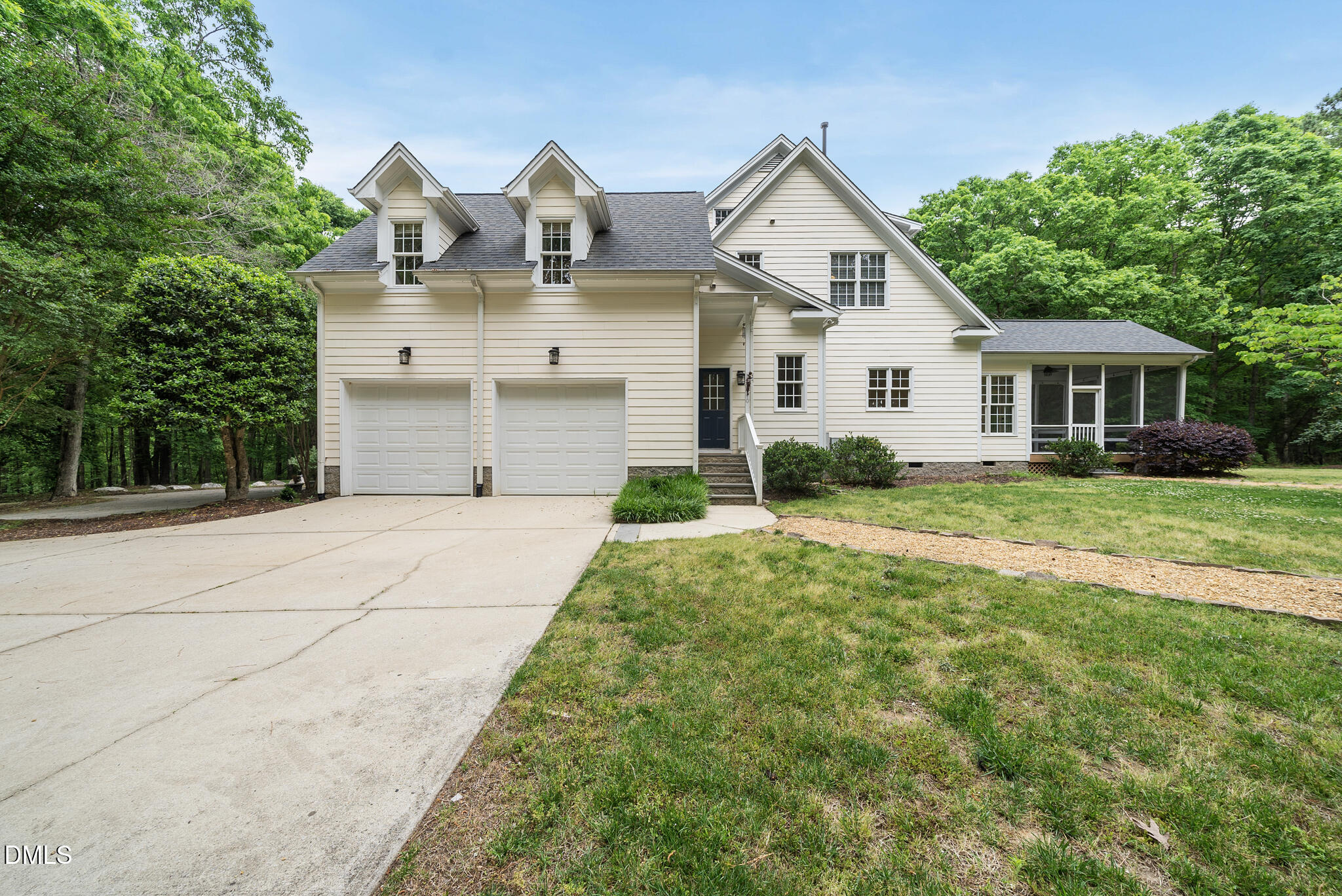 584 Olde Thompson Creek Road Apex, NC 27523 - Photo 8 of 92 DSC08457