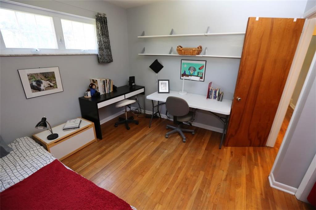 306 McCoy Place Road Sewickley, PA 15143 - Photo 17 of 25 Gallery Image 17