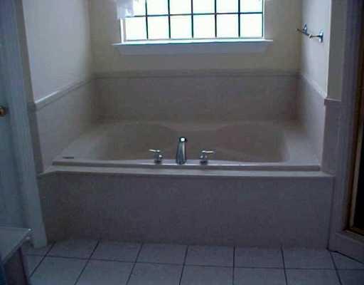 698 North Rue Marcel Gretna, LA 70056 - Photo 6 of 8