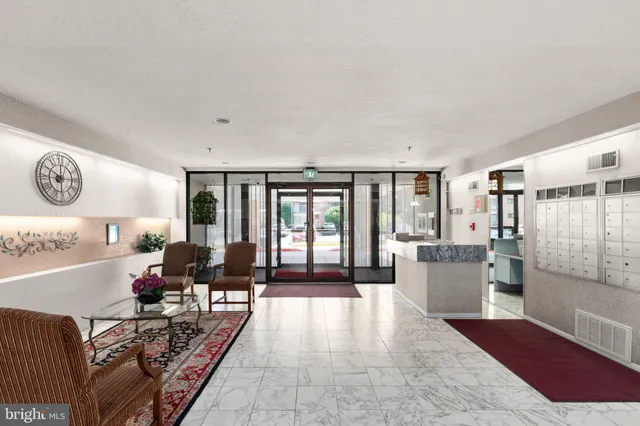 $2,000 | 7202 Rockland Hills Drive, Unit 308, Baltimore, MD 21209