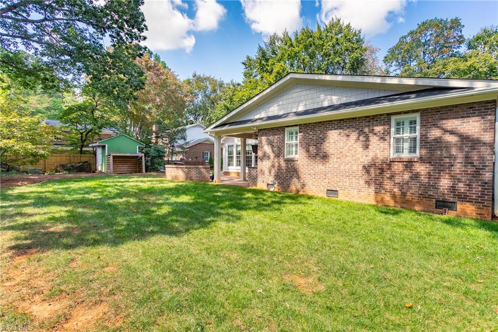 1607 Beechtree Road Greensboro, NC 27408 - Photo 42 of 47 Gallery Image 42