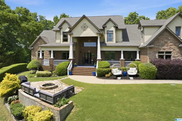 $899,000 | 799 Hidden Ridge, Chelsea, AL 35043