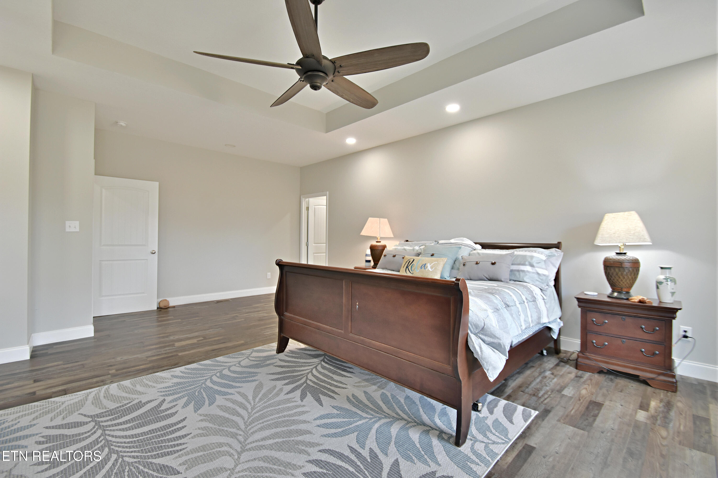 487 Peninsula Pointe Rutledge, TN 37861 - Photo 17 of 37 DSC_8270