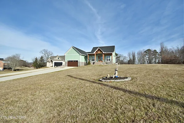 $849,900 | 487 Peninsula Pointe, Rutledge, TN 37861