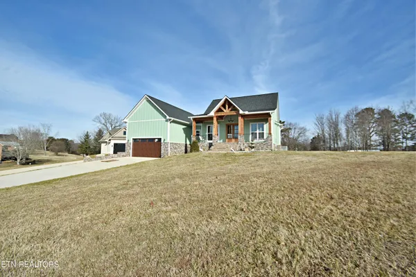 $849,900 | 487 Peninsula Pointe, Rutledge, TN 37861