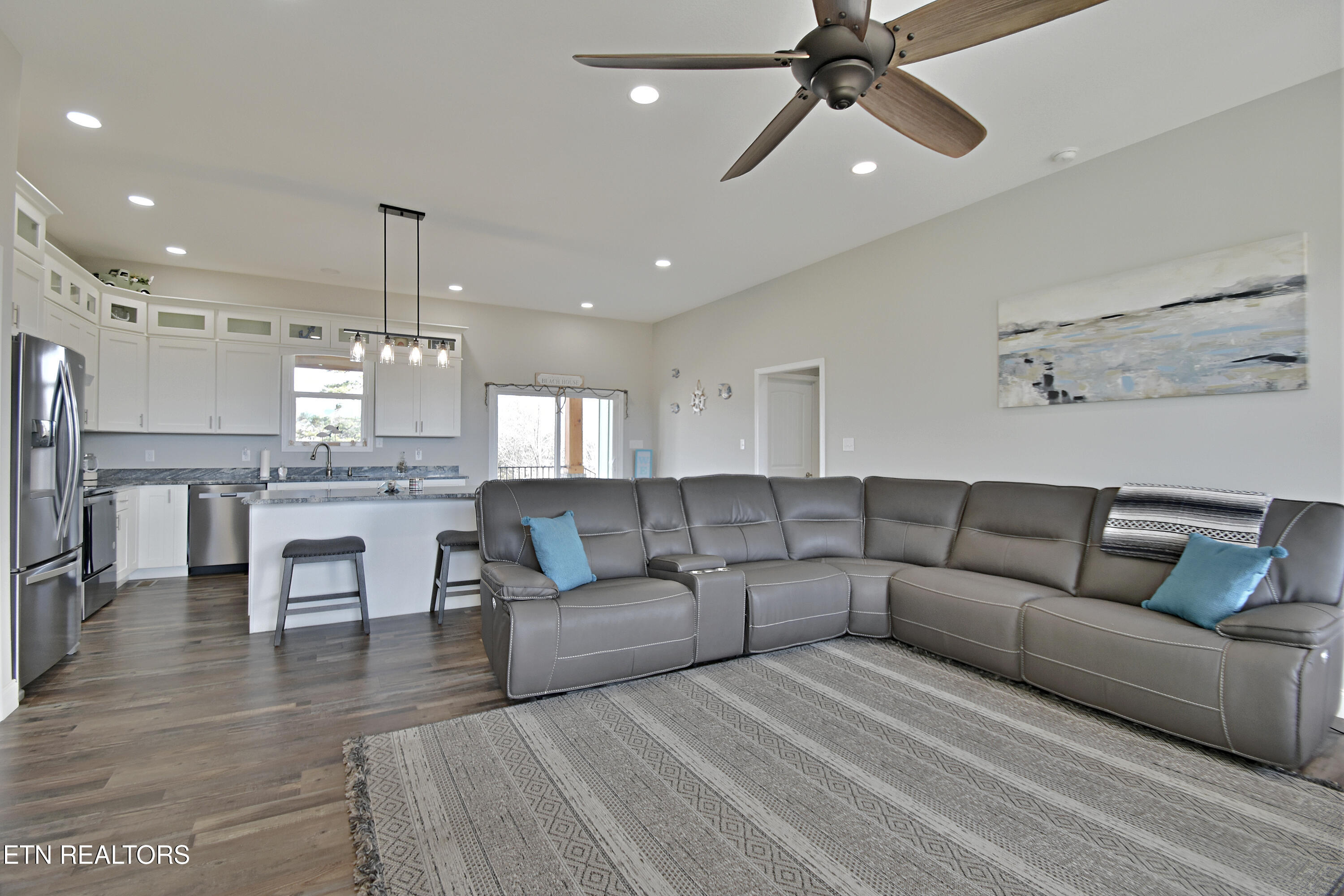 487 Peninsula Pointe Rutledge, TN 37861 - Photo 8 of 37 DSC_8180