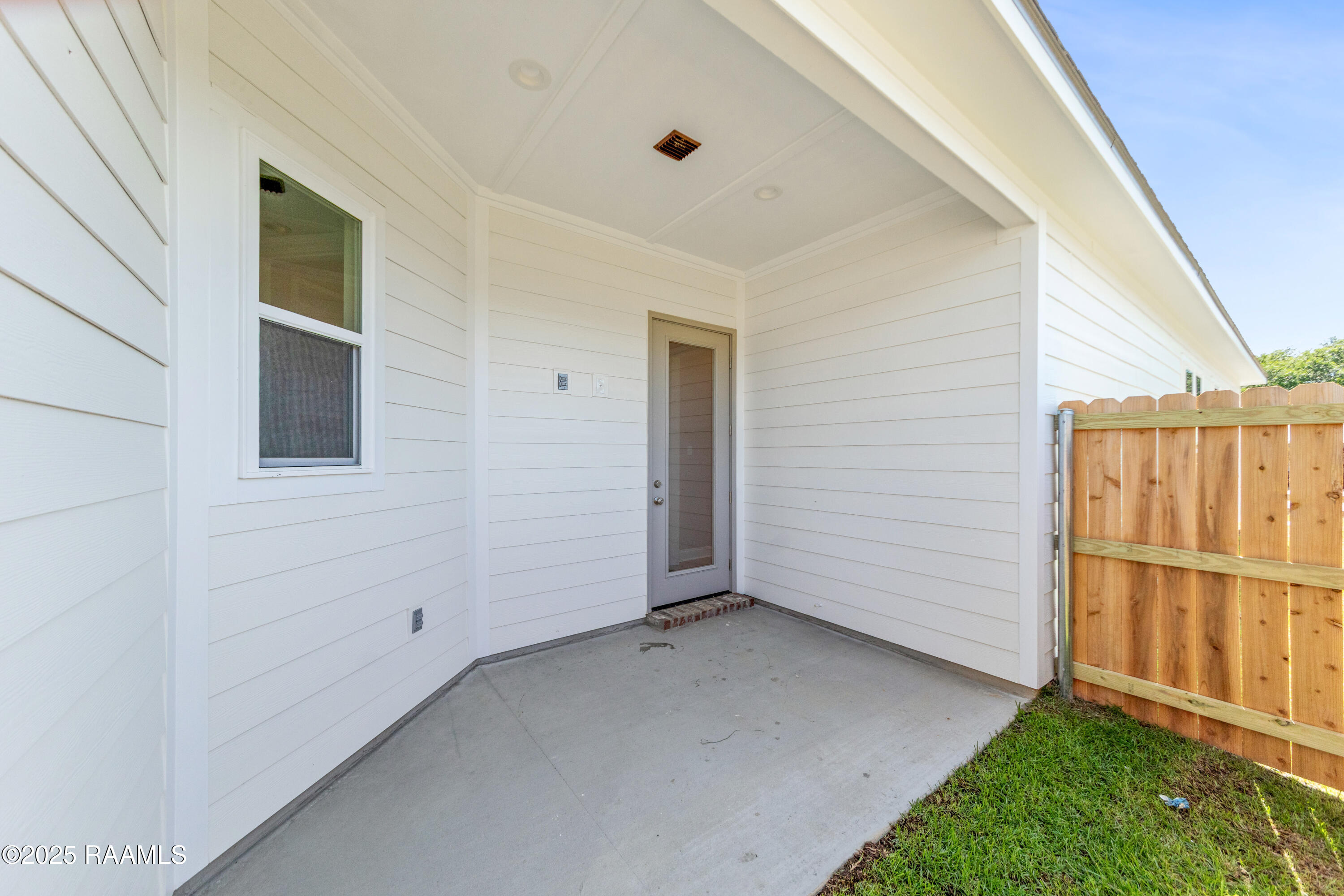 366 West Broussard Road Lafayette, LA 70506 - Photo 26 of 27 366 W Broussard-14