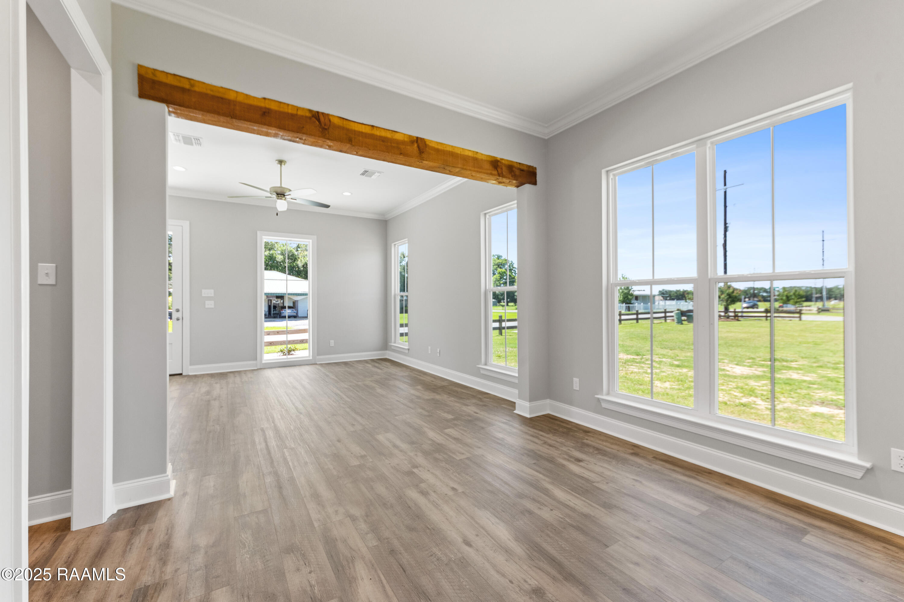 366 West Broussard Road Lafayette, LA 70506 - Photo 5 of 27 366 W Broussard-36